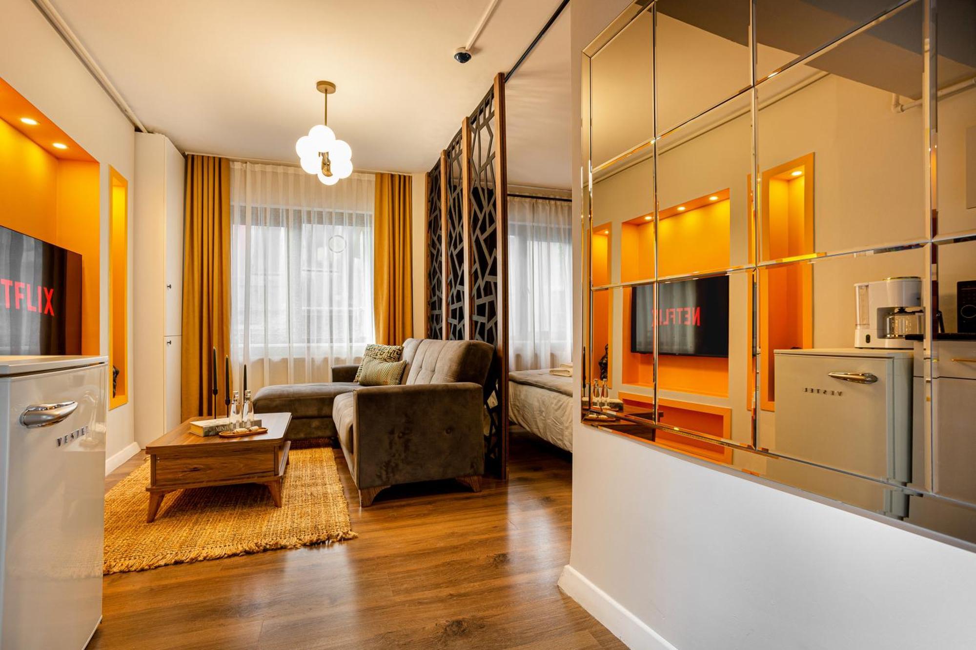 Port Galata Suites Istanbul Exterior photo